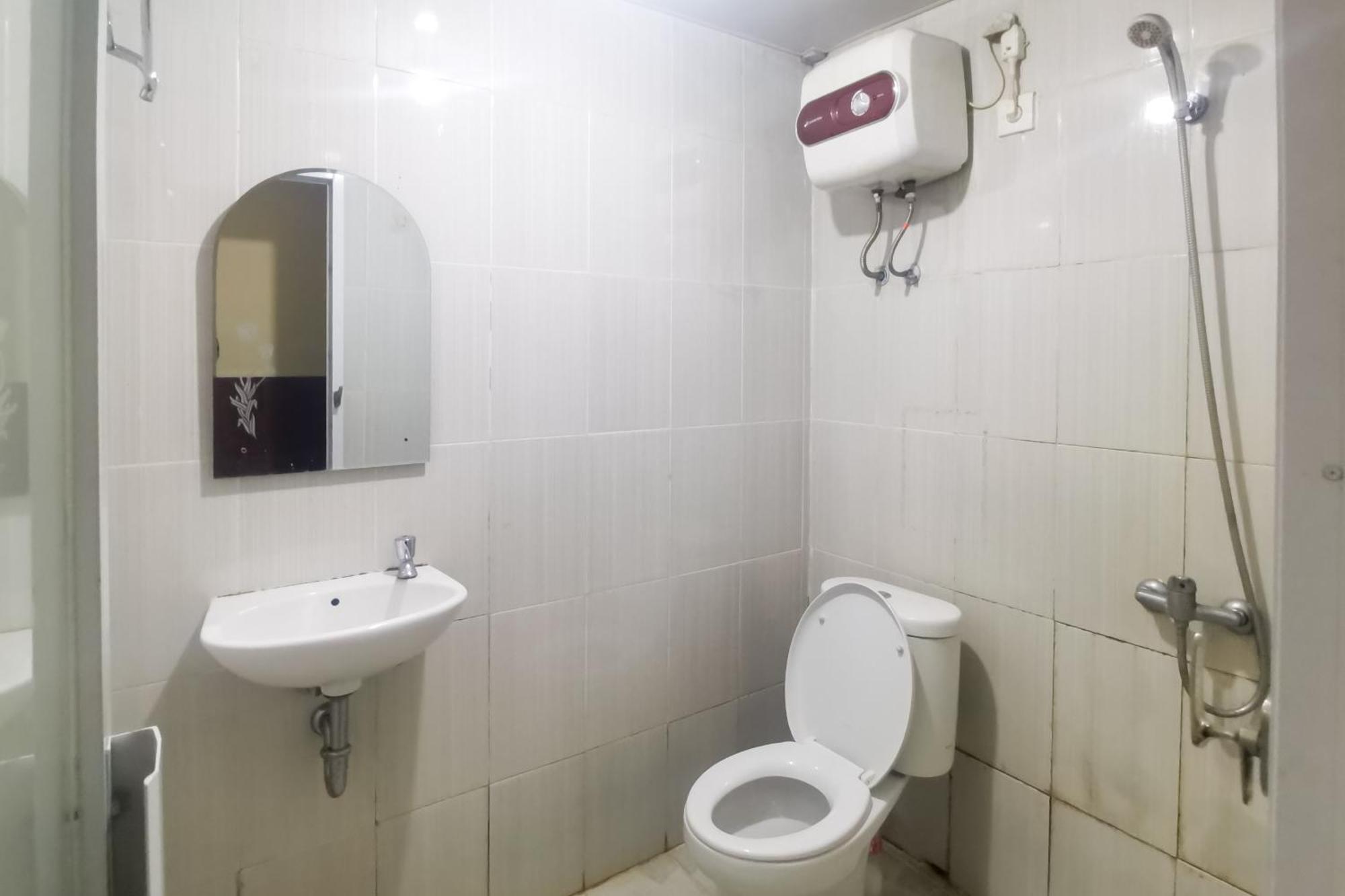 Hotel Container Inn Mitra Reddoorz Gadok 외부 사진