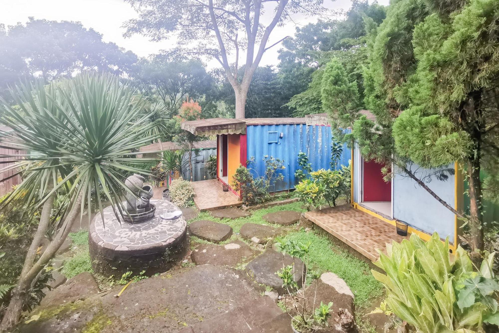 Hotel Container Inn Mitra Reddoorz Gadok 외부 사진